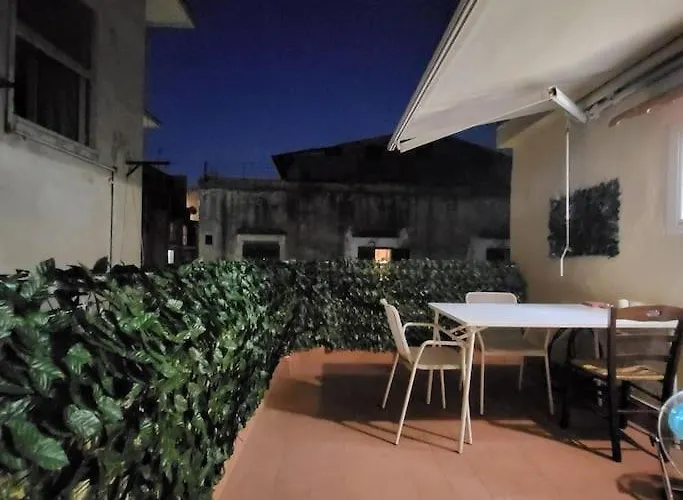 Santa Chiara Attic , 4 floor no Elevator